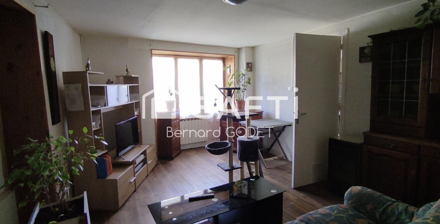 Immeuble avec travaux — photo 1