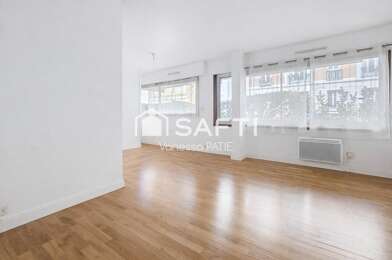 Appartement 1 pièces 240000 €