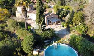 Maison 4 Pièces 137 m² à vendre à Carqueiranne (83320)