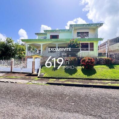 Maison 7 pièces 319000 €