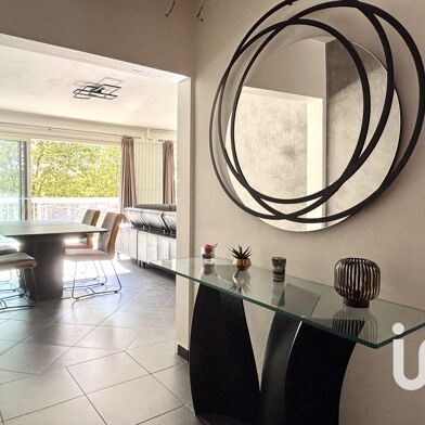 Appartement 3 pièces 219000 €