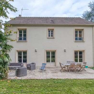 Maison 9 pièces 1150000 €