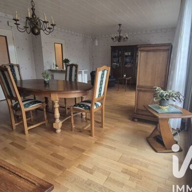 Appartement 5 pièces 210000 €