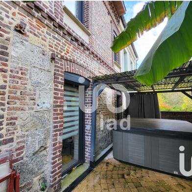 Maison 6 pièces 251000 €