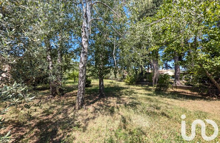 Vente Terrain à bâtir 740 m&sup2; — photo 3