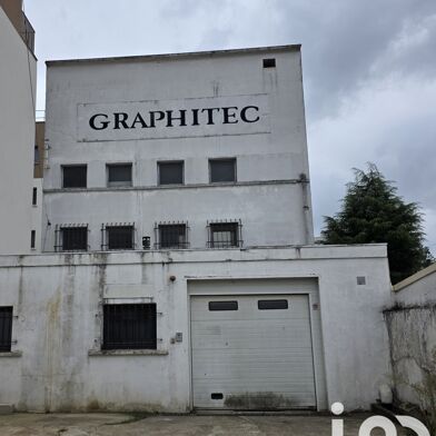 Immeuble  895000 €