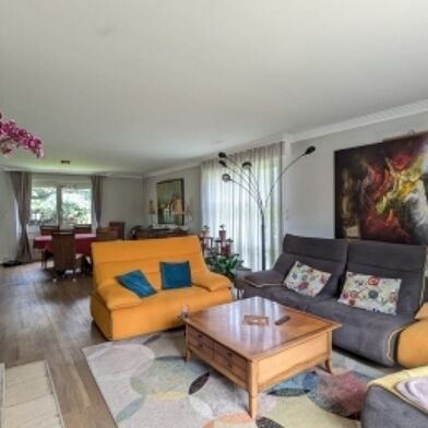 Maison 7 pièces 429900 €