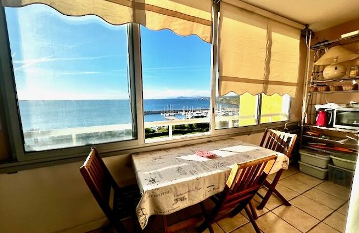 LA COUDOULIERE Appartement T2 VUE MER — photo 2