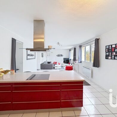 Appartement 6 pièces 245000 €