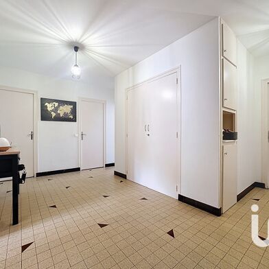 Appartement 4 pièces 315000 €