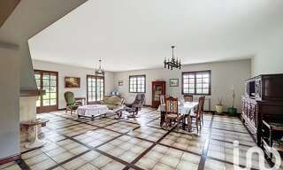 Maison 6 Pièces 225 m² à vendre à Genas (69740)