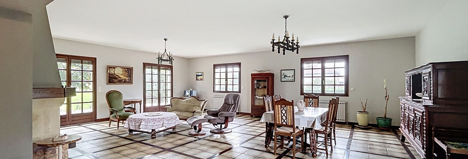 Maison 6 Pièces 225 m² à vendre à Genas (69740)