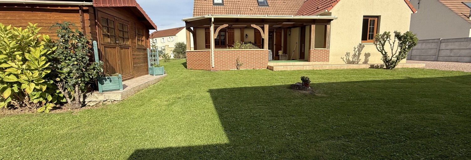 Maison 8 Pièces 108 m² à vendre à Machemont (60150)