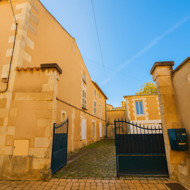 Immeuble  408000 €