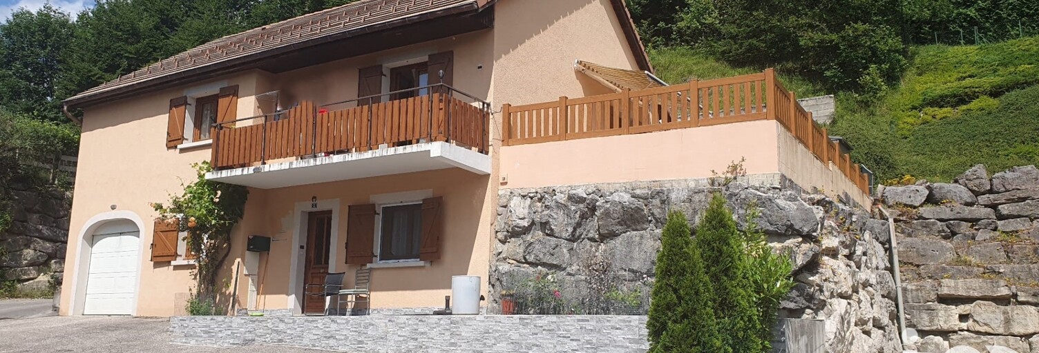 Maison 5 Pièces 129 m² à vendre à Hauts de Bienne (39400)