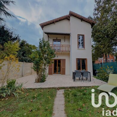 Maison 4 pièces 335000 €