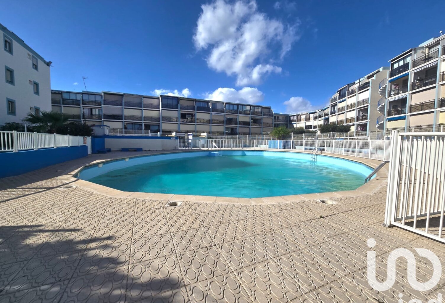 Vente Studio 2 pièces — photo 1