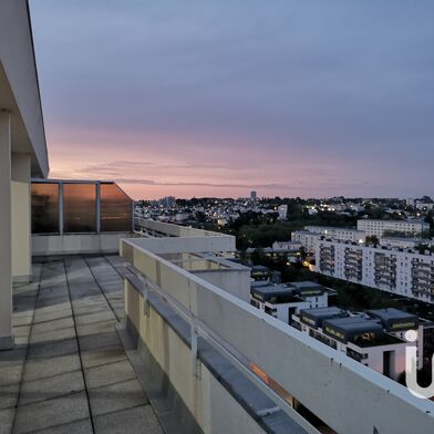 Appartement 6 pièces 249000 €