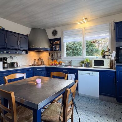 Maison 8 pièces 330000 €