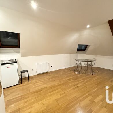 Appartement 1 pièces 121500 €