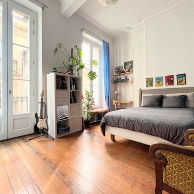 Appartement 4 pièces 628200 €