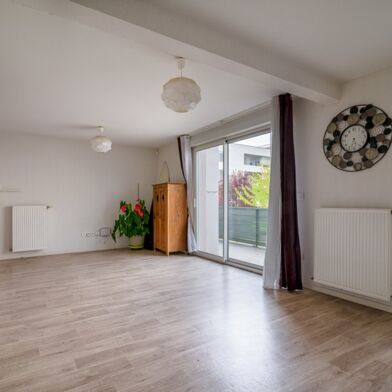 Appartement 4 pièces 296000 €