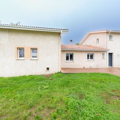 Maison 5 pièces 270810 €