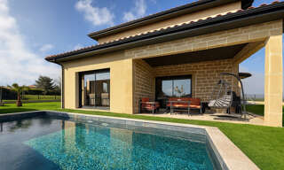 Maison 6 Pièces 145 m² à vendre à Saint-Cyr (07430)