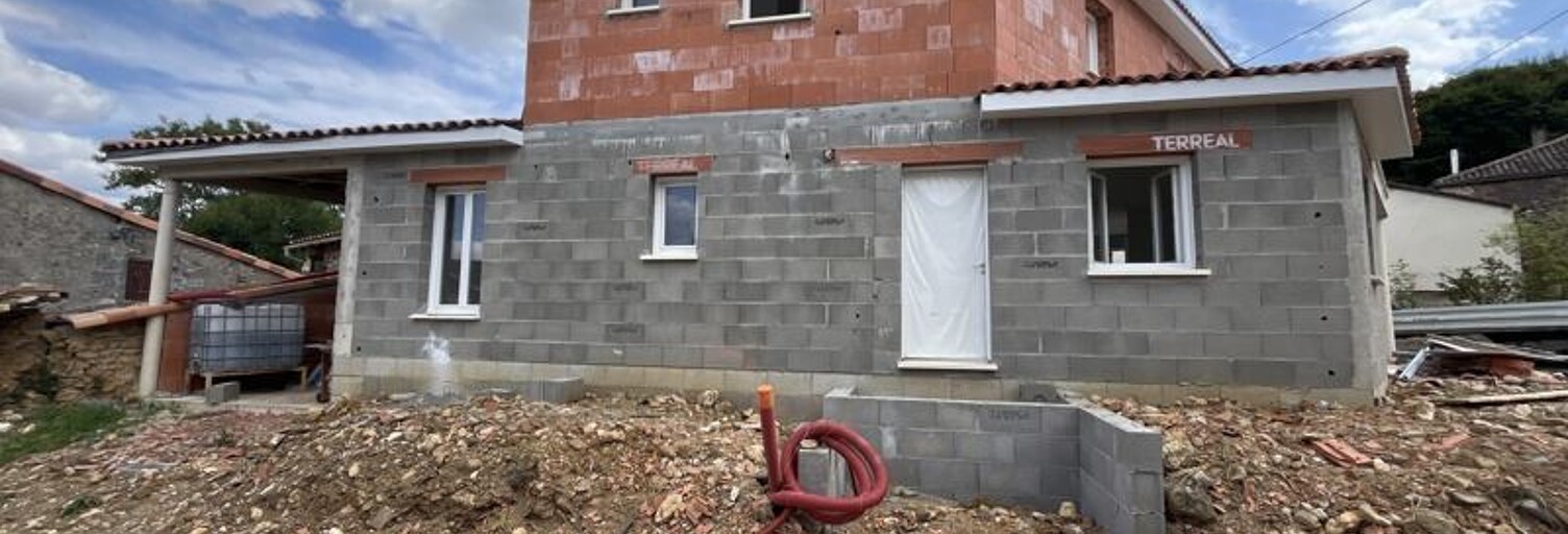 Maison 5 Pièces 134 m² à vendre à Vouzan (16410)