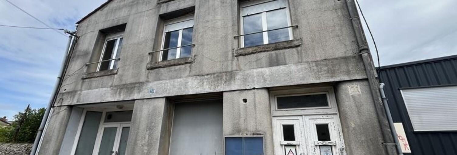 Immeuble   m² à vendre à Soyaux (16800)