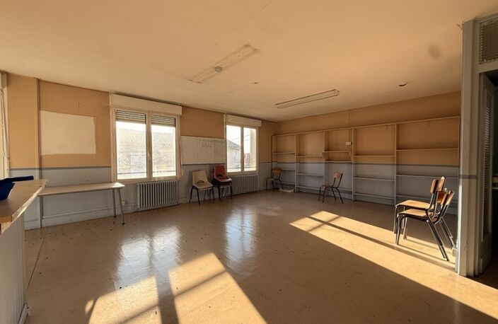Vente immeuble   Soyaux (16800) — photo 2