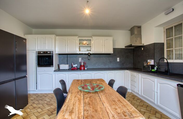 Maison en pierre de 4 pièces principales — photo 3