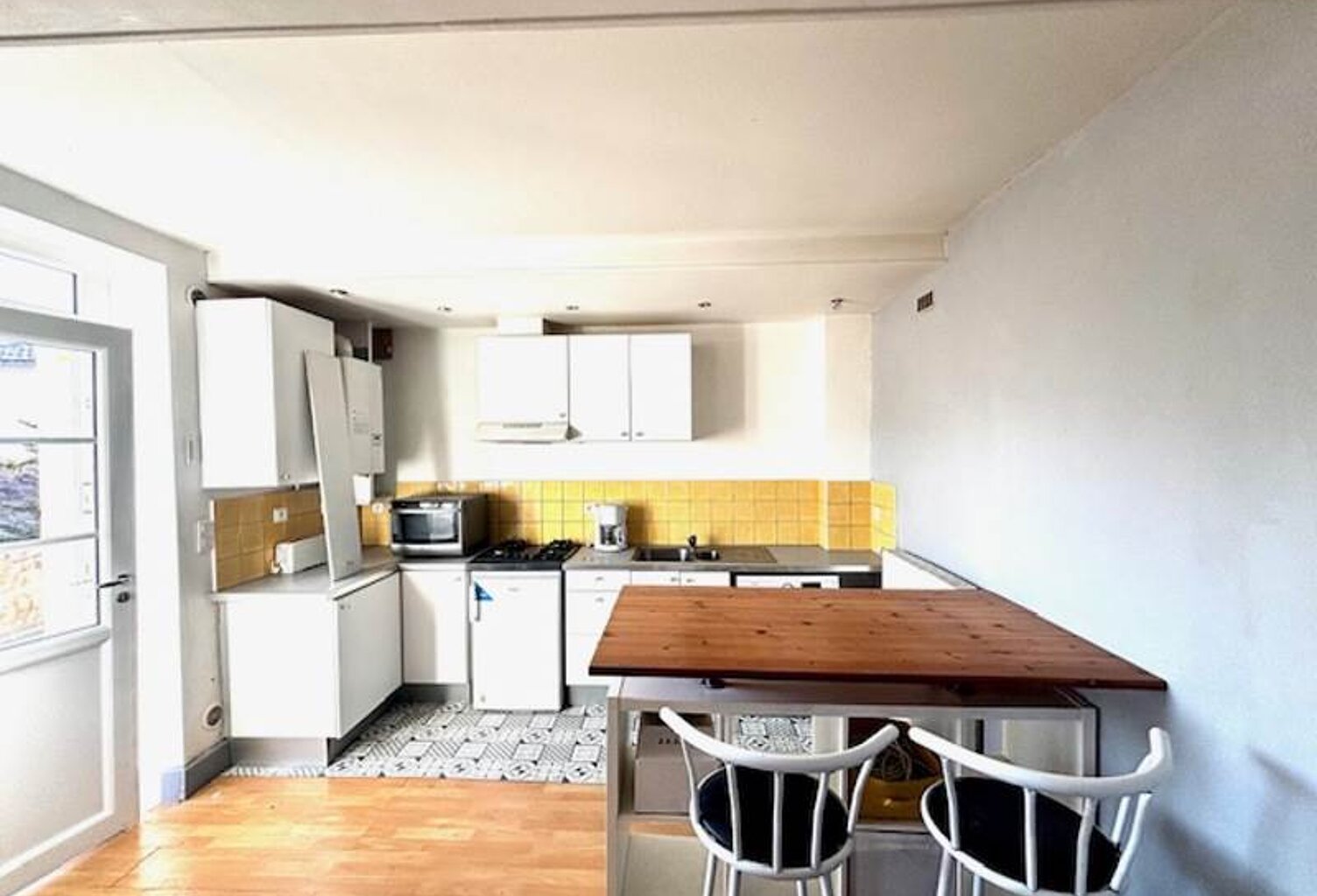 Maison de ville de 2 pièces principales — photo 1