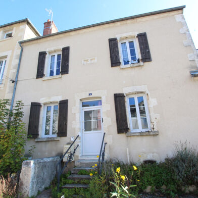 Immeuble  107000 €