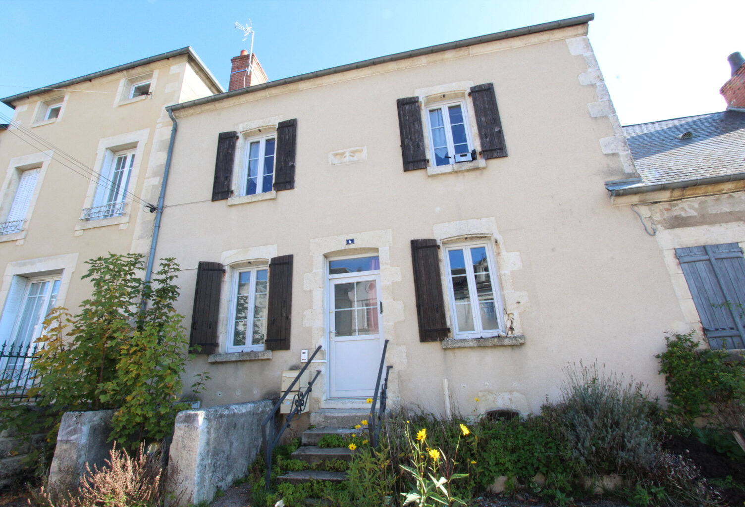 Proche collège — photo 1