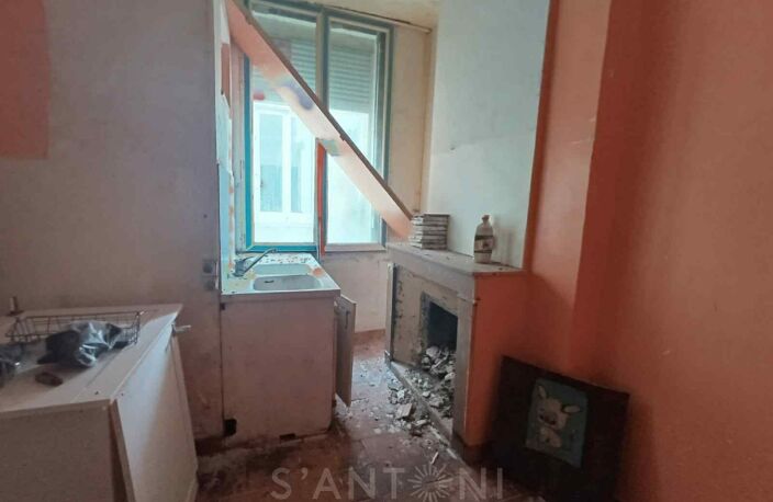 Appartement à rénover — photo 2