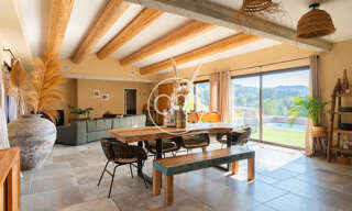 Maison 8 Pièces 288 m² à vendre à Le Castellet (83330)