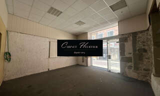 Divers  74 m² à louer à Voiron (38500)