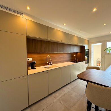 Appartement 6 pièces 365000 €