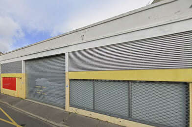 Commerce  895000 €