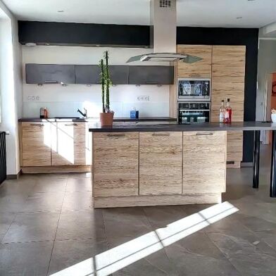 Maison 8 pièces 329000 €