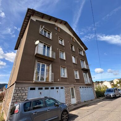 Immeuble  220000 €