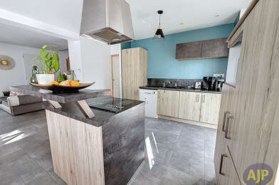 Maison 6 pièces 329963 €