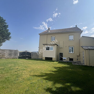 Immeuble  183000 €