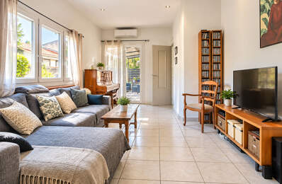 MARIGNANE ? MAISON DE PLAIN-PIED 120 M² ? 4 CHAMBRES ? TERRAIN 551 M² ? PANNEAUX SOLAIRES ? AU CALME — photo du bien