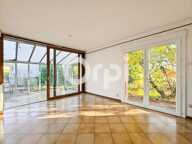 Maison avec 3 logements  – Terrain de 1 901 m² — photo 4