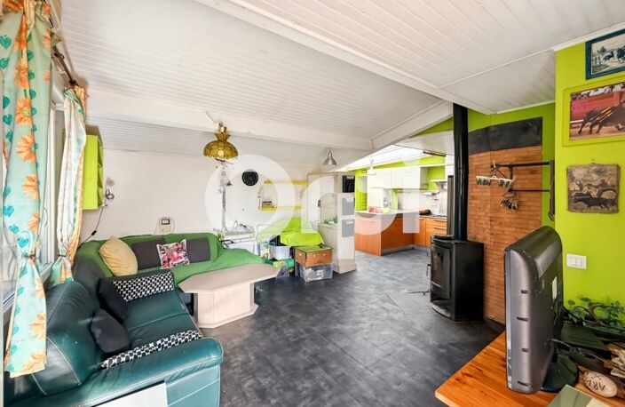 Maison avec deux dépendances et piscine — photo 3
