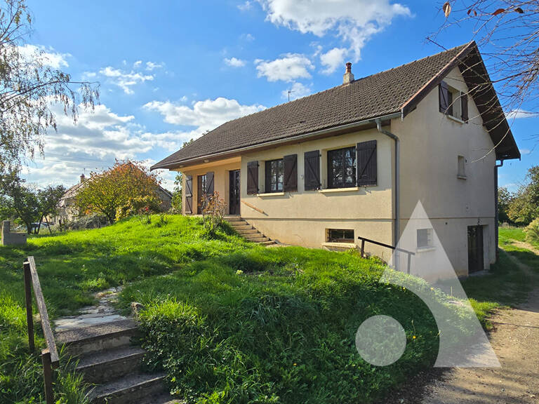 Maison 160m² - Dammartin - 5500m² de terrain — photo 1