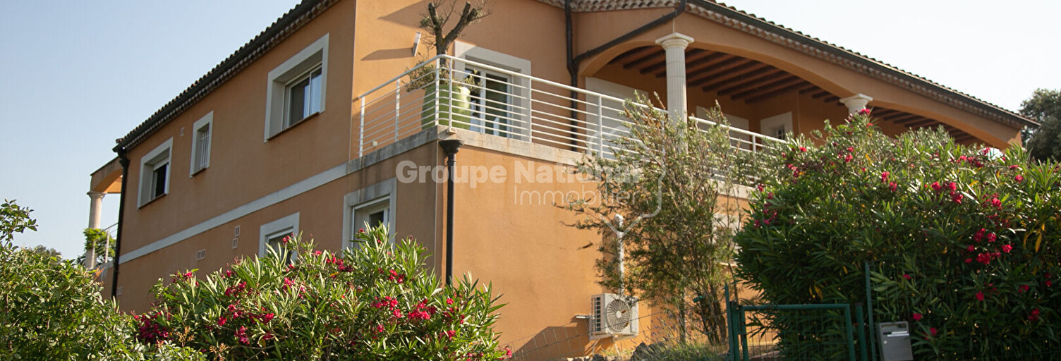 Maison 7 Pièces 328 m² à vendre à Beaucaire (30300)