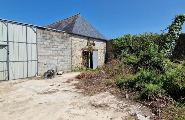 A vendre-Bretagne-Finistère Sud- Poullan sur Mer-Grange à rénover – 137 m² environ- terrain de 290 m² environ — photo 3